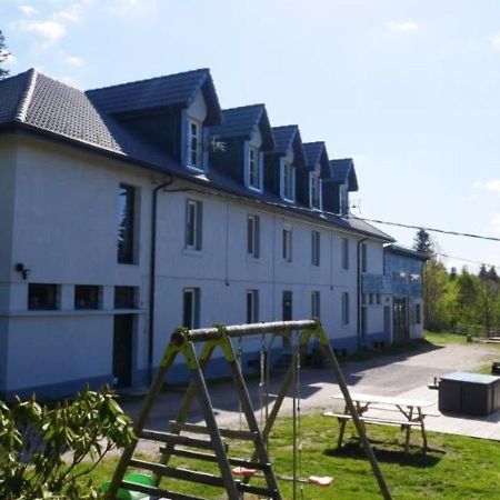 Gites Les Grandes Gouttes Le Syndicat Eksteriør bilde